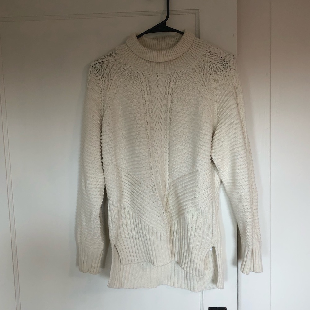 Banana Republic Ribbed Turtleneck